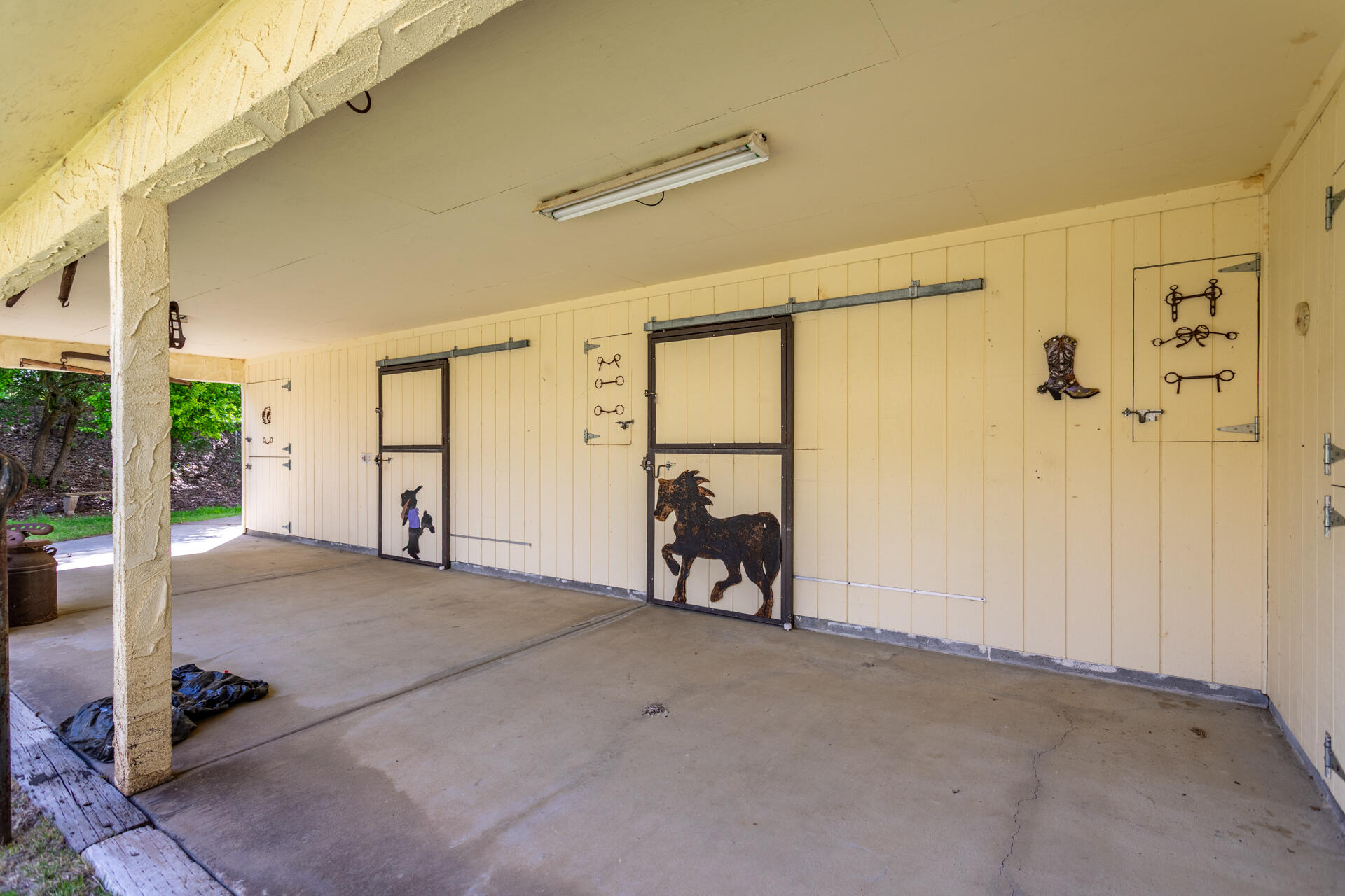 22425 Brent Road Red Bluff, CA 96080 - Photo 5 of 62 IMG_3399-HDR
