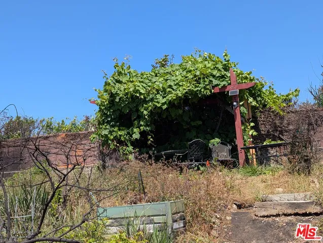 $1,595,000 | 16761 Marquez Terrace, Pacific Palisades, CA 90272