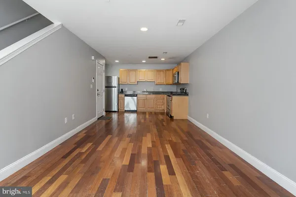 $1,500 | 1940 North Gratz Street, Unit 2, Philadelphia, PA 19121