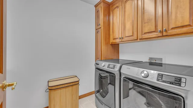 $599,950 | 392 Ledgewood Drive, Fond du Lac, WI 54937