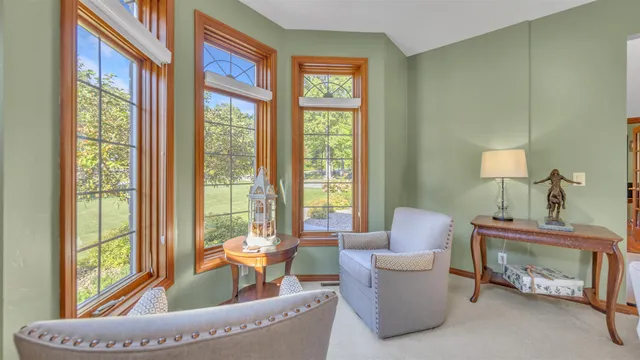 $599,950 | 392 Ledgewood Drive, Fond du Lac, WI 54937