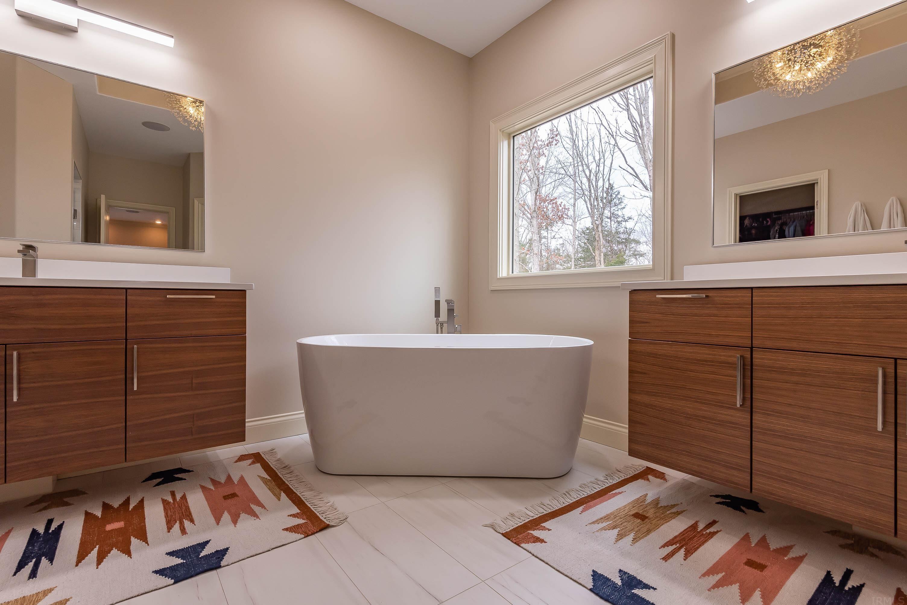 7821 Zikes Road South Bloomington, IN 47401 - Photo 19 of 36 Gallery Image 19