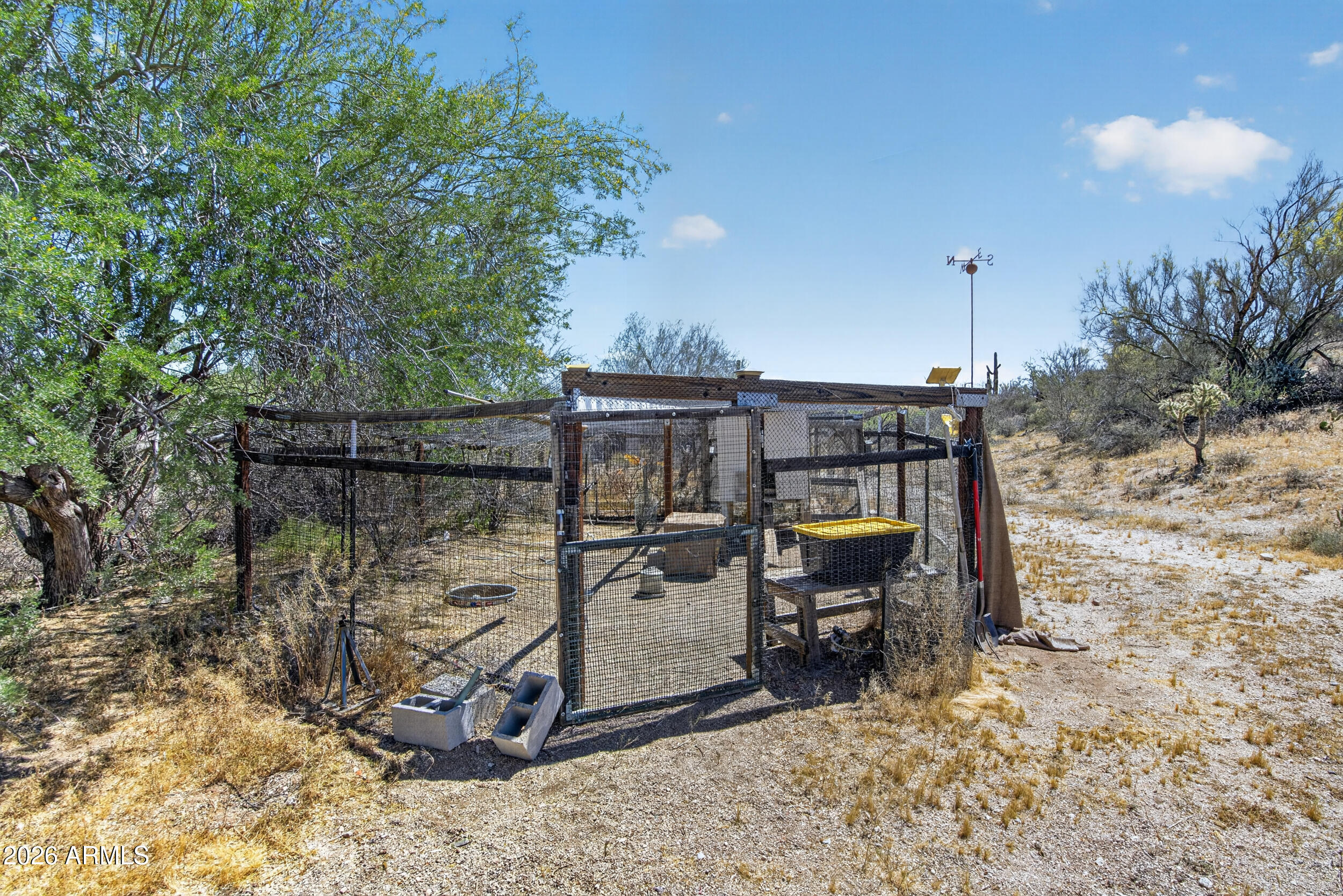 38809 East Spotted Horse Road Florence, AZ 85132 - Photo 23 of 40 a view of a back yard of the house