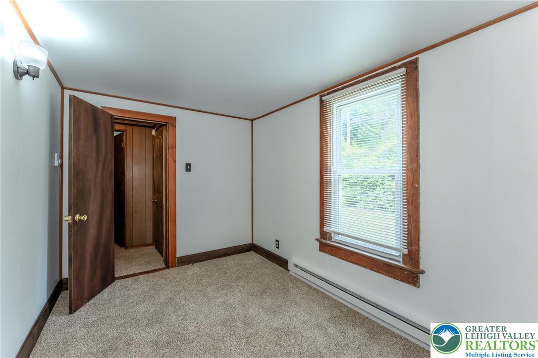 4618 Long Run Road Lehighton, PA 18235 - Photo 20 of 39 Bedroom #1