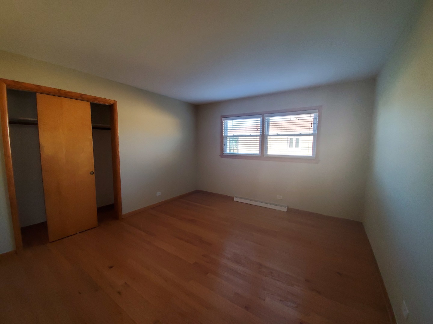 8307 Ballard Road Niles, IL 60714 - Photo 8 of 22 an empty room with windows