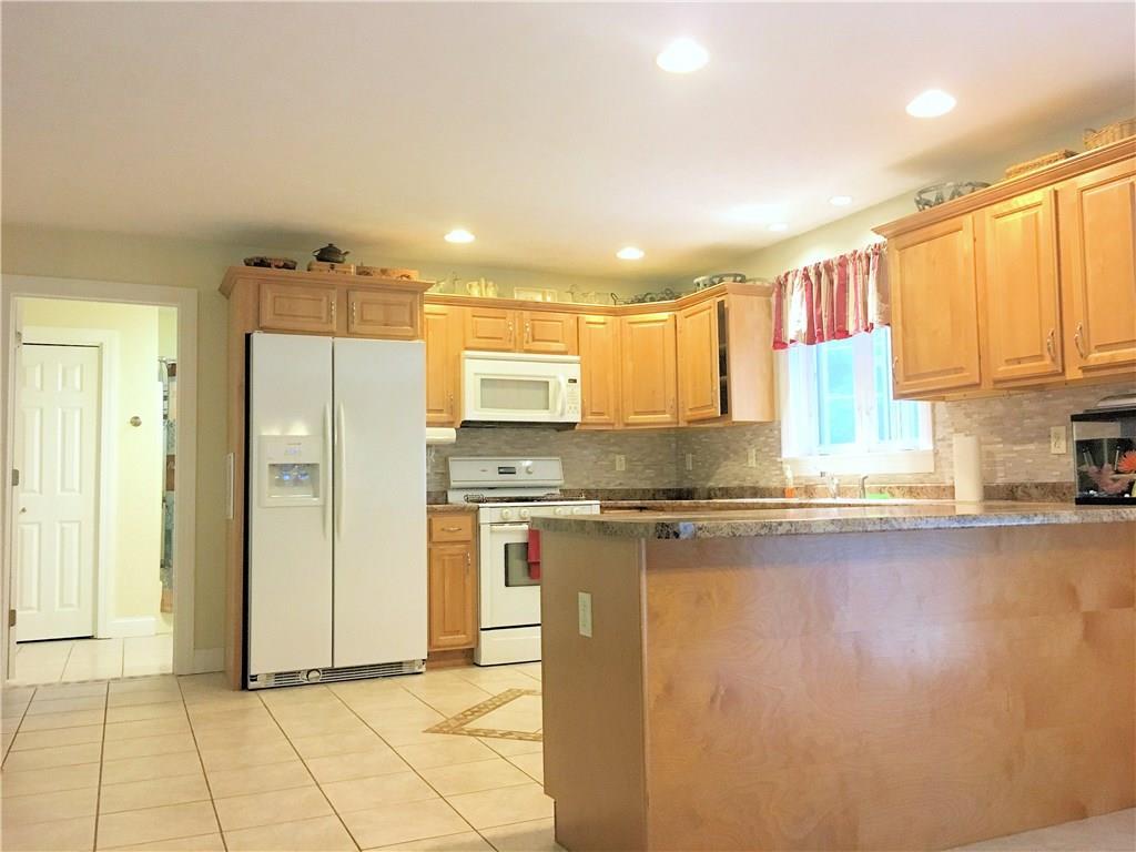 386 Ossipee Hill Road East Waterboro, ME 04030 - Photo 3 of 30 Photo