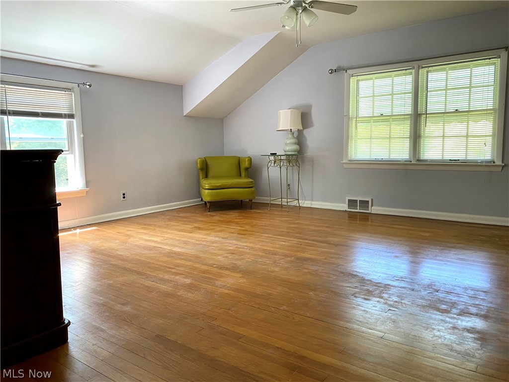 16024 Brewster Road Cleveland, OH 44112 - Photo 11 of 27