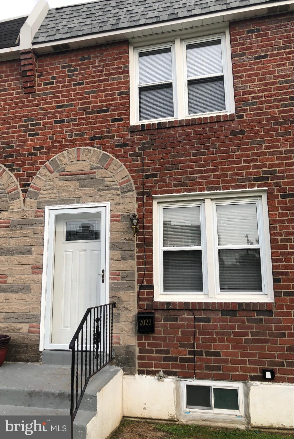 2027 Heather Road Folcroft, PA 19032 - Photo 1 of 13 Gallery Image 1