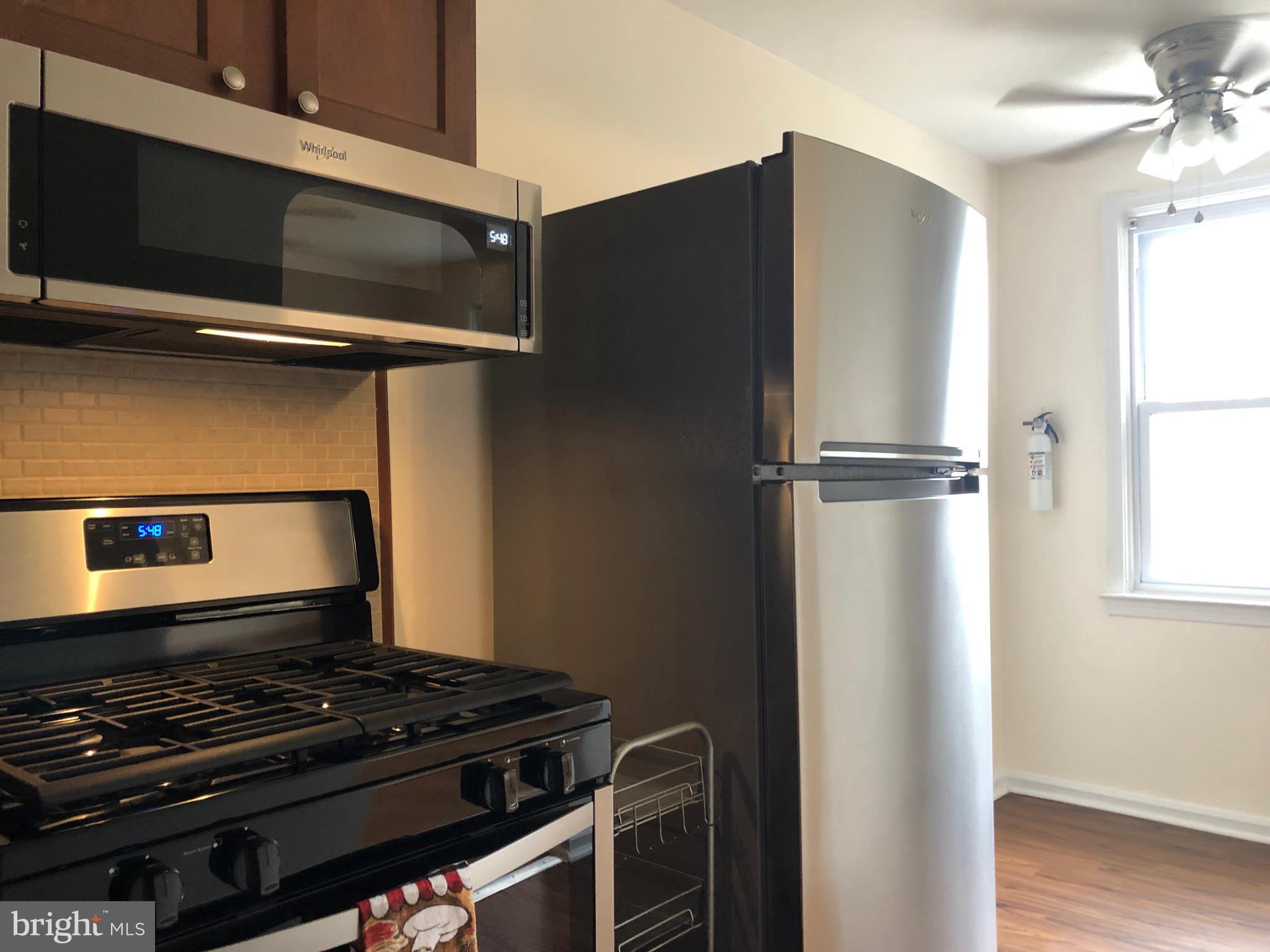 2027 Heather Road Folcroft, PA 19032 - Photo 6 of 13 Gallery Image 6