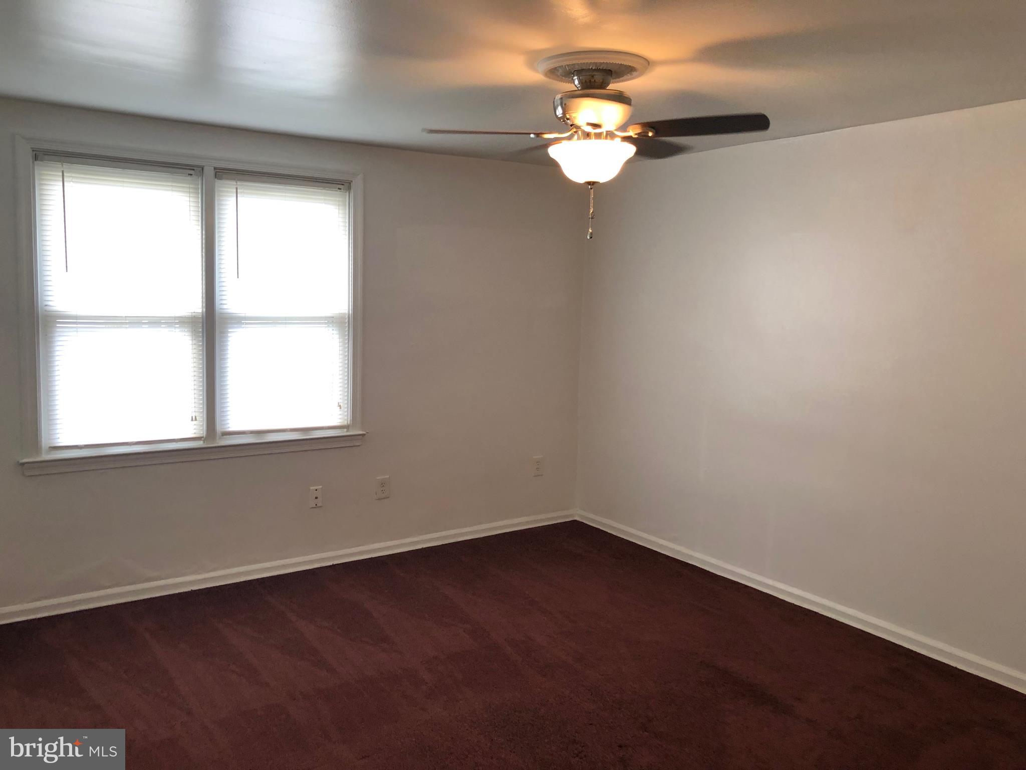 2027 Heather Road Folcroft, PA 19032 - Photo 9 of 13 Gallery Image 9