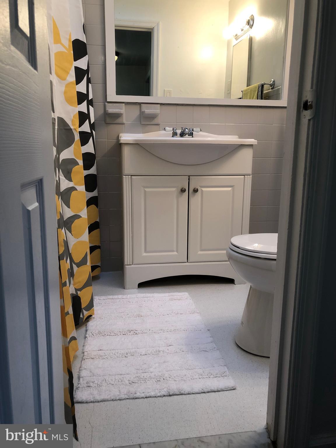 2027 Heather Road Folcroft, PA 19032 - Photo 10 of 13 Gallery Image 10