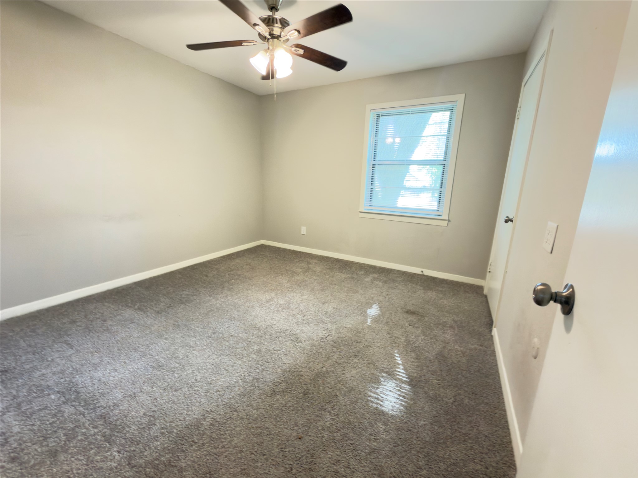 819 West Kyle Road Clute, TX 77531 - Photo 21 of 25