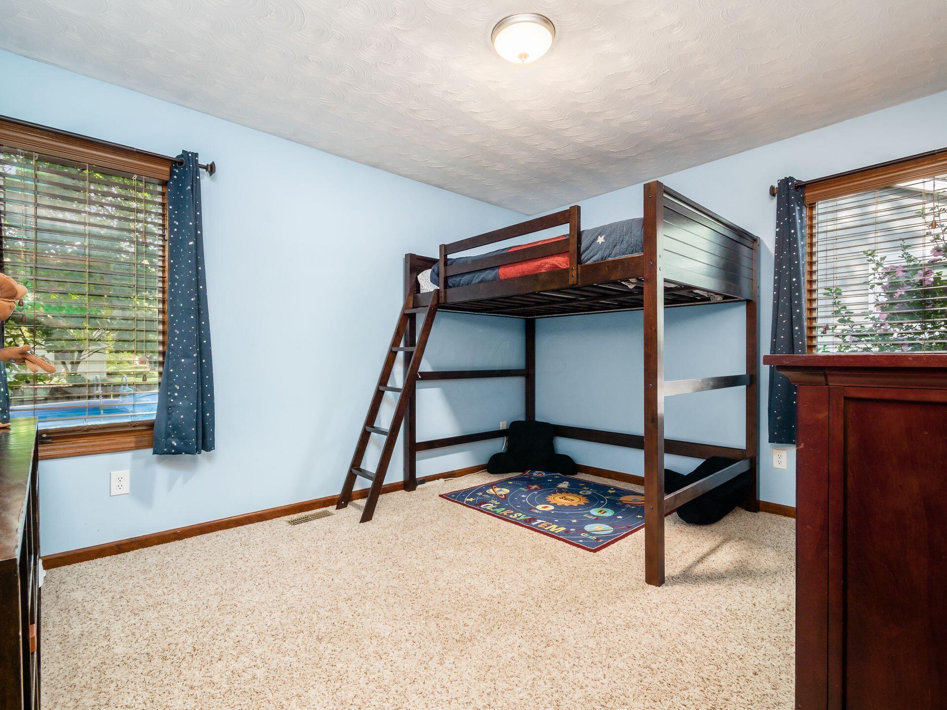 3419 Smiley Road Columbus, OH 43221 - Photo 17 of 39 Gallery Image 17