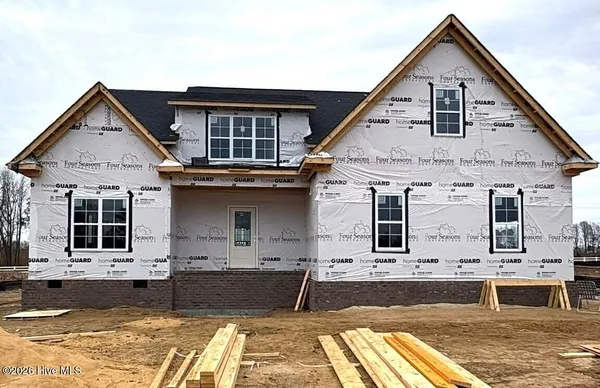 $464,900 | 7637 Sweetwater Drive, Nashville, NC 27856