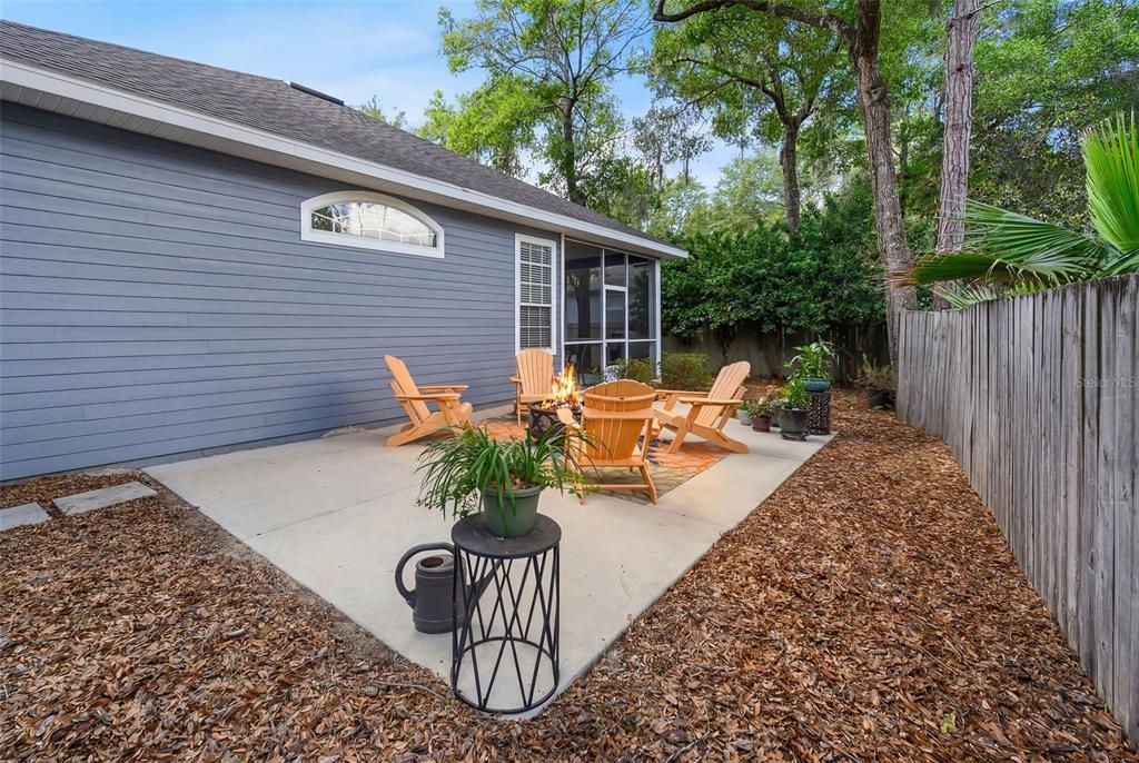 8964 Southwest 64th Lane Gainesville, FL 32608 - Photo 35 of 37