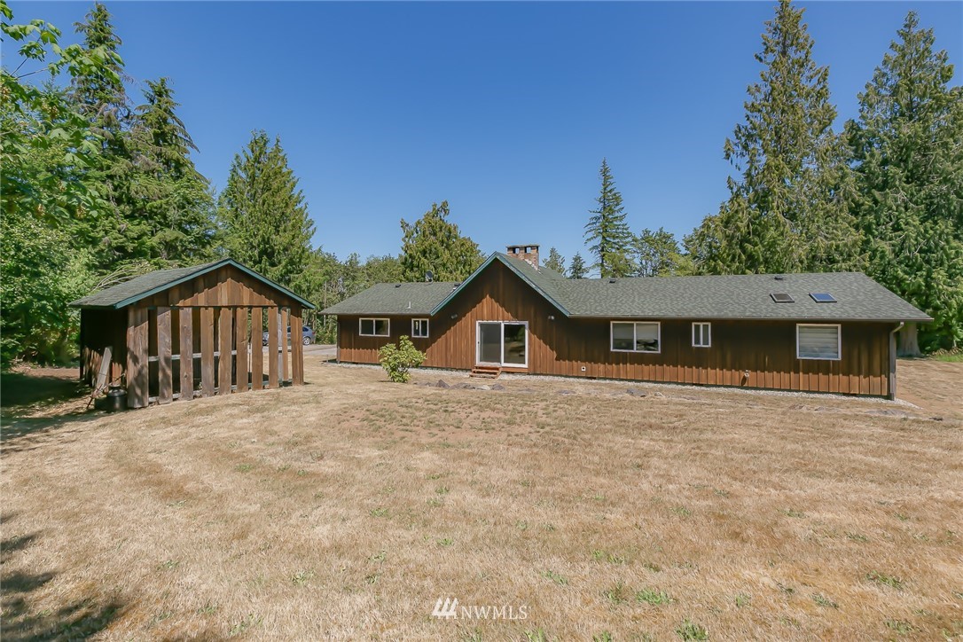 735 Carnine Road Castle Rock, WA 98611 - Photo 3 of 25 Gallery Image 3