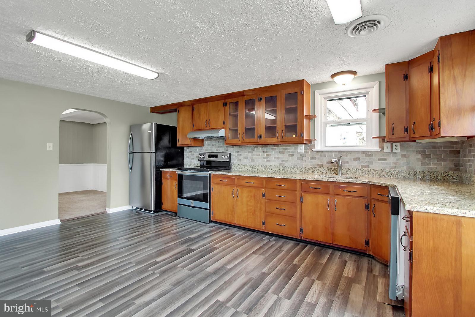 2206 Craley Road Windsor, PA 17366 - Photo 6 of 26