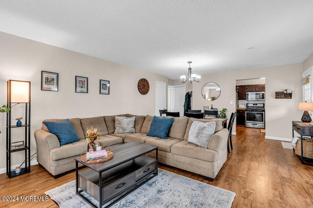 237 Tulip Lane Freehold, NJ 07728 - Photo 6 of 29 011_dsc01454_949