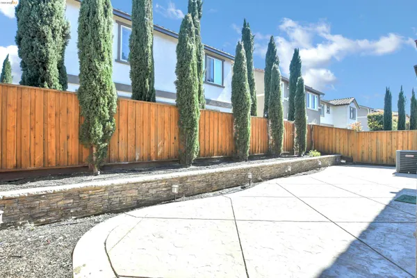 $599,000 | 252 Coolcrest Drive, Oakley, CA 94561