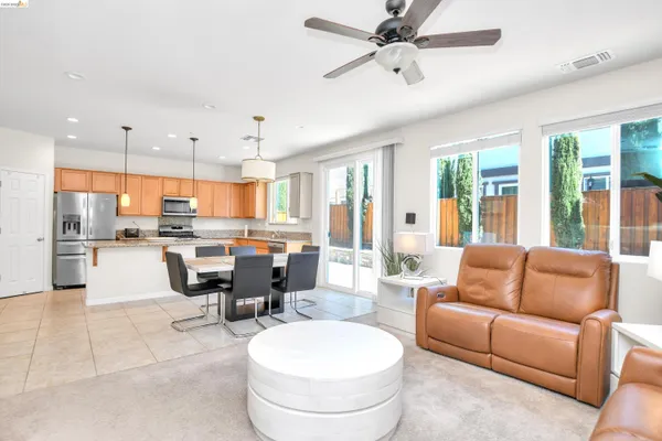 $599,000 | 252 Coolcrest Drive, Oakley, CA 94561