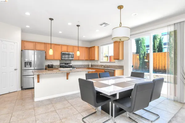 $599,000 | 252 Coolcrest Drive, Oakley, CA 94561