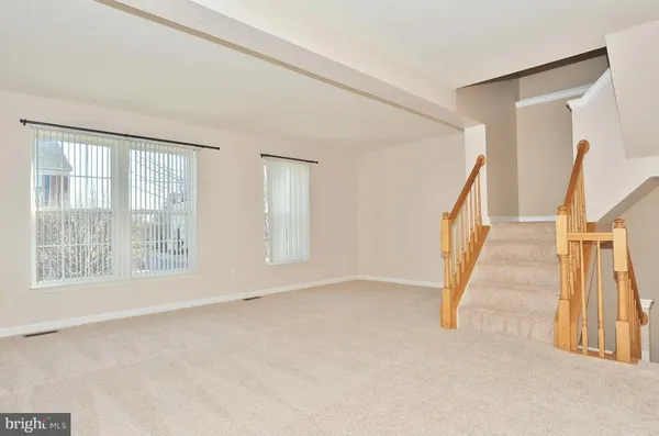 $3,100 | 6414 Lureta Ann Lane, Springfield, VA 22150