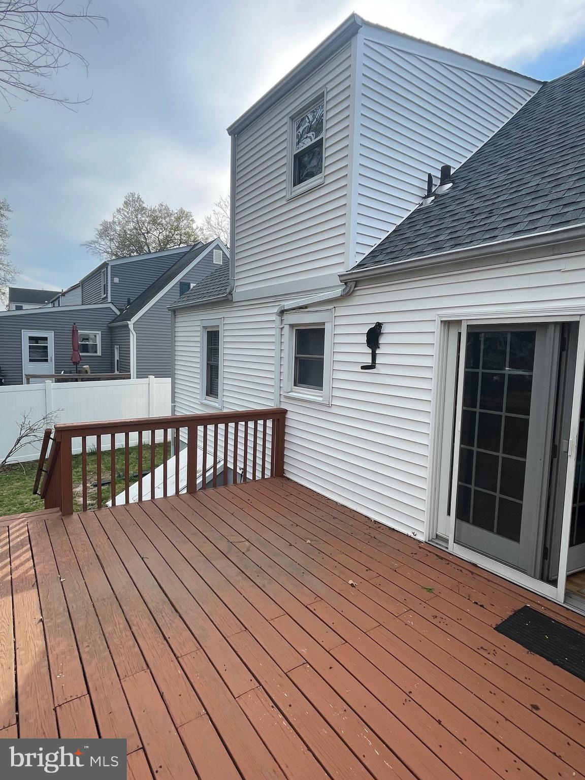 423 Sutherland Road Ewing, NJ 08618 - Photo 18 of 24