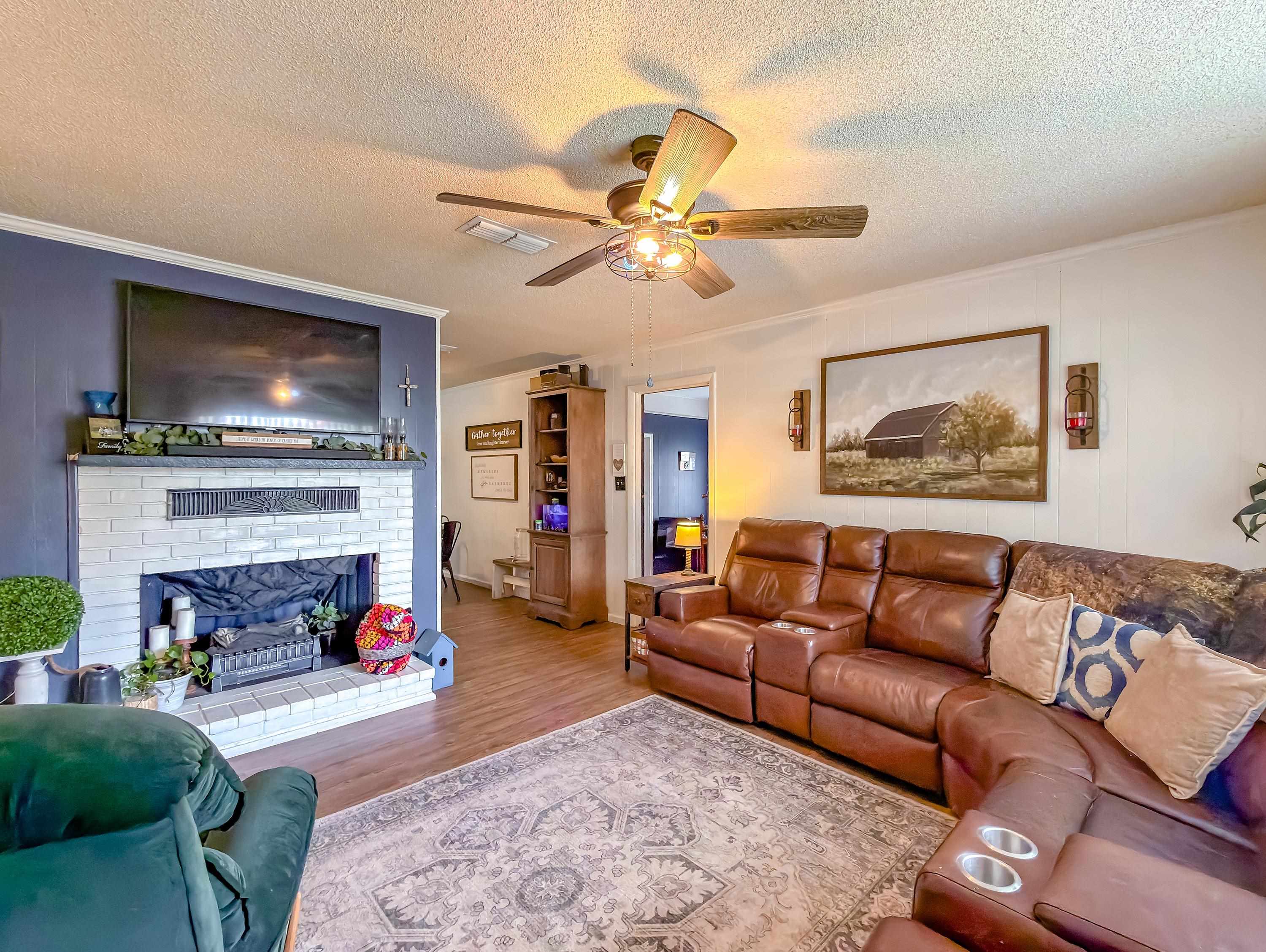 15356 Faircloth Road Blountstown, FL 32424 - Photo 3 of 52