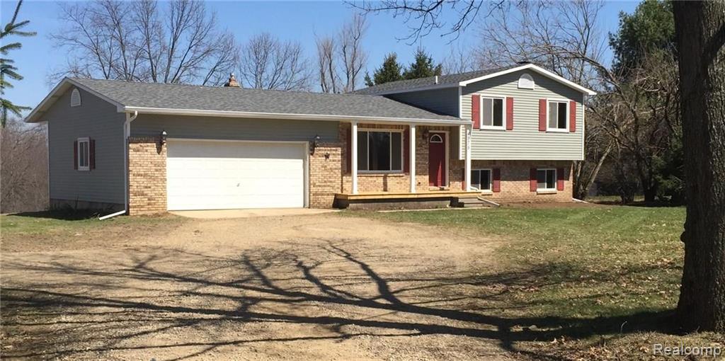 4975 Laur Road North Branch, MI 48461 - Photo 2 of 26