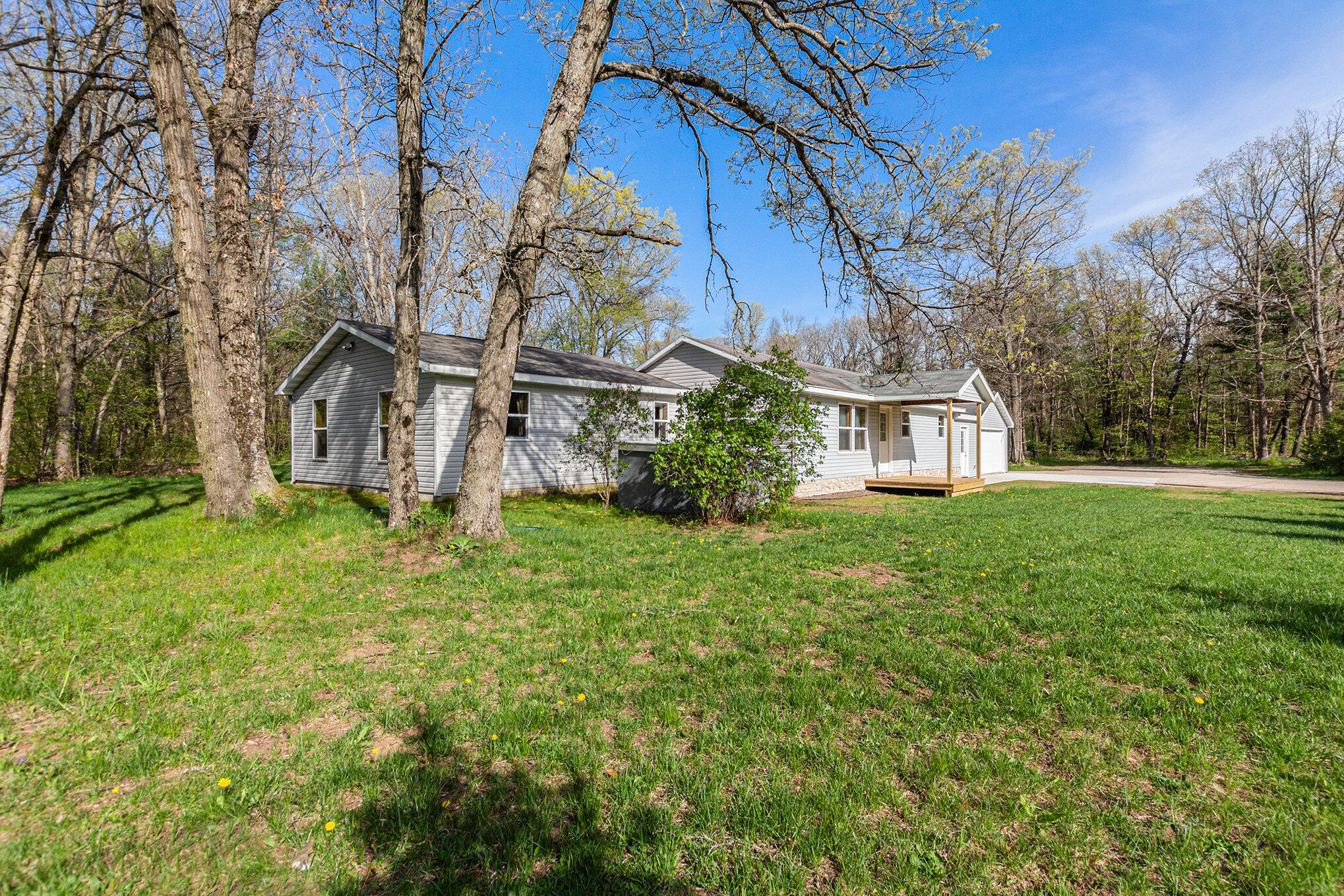 1221 220th Avenue Morley, MI 49336 - Photo 2 of 59 006_converted_50