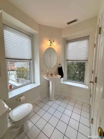 $479,900 | 35 Maple Tree Avenue, Unit 1, Stamford, CT 06906