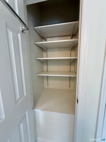 $479,900 | 35 Maple Tree Avenue, Unit 1, Stamford, CT 06906