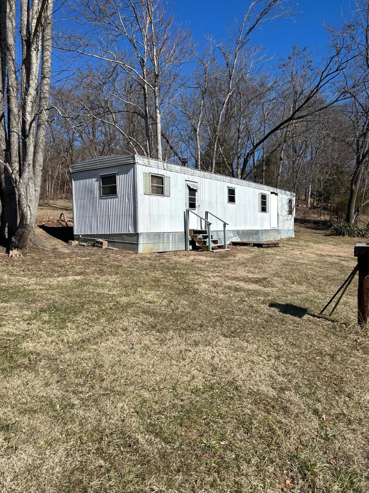 763 White Church Road Fincastle, VA 24090 - Photo 4 of 5 image0 (3)