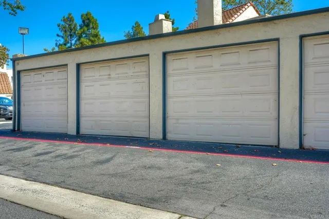 $3,500 | 391 North Melrose Drive, Vista, CA 92083