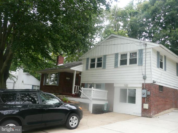7411 Gary Street Springfield, VA 22150 - Photo 22 of 26 Exterior (Front)