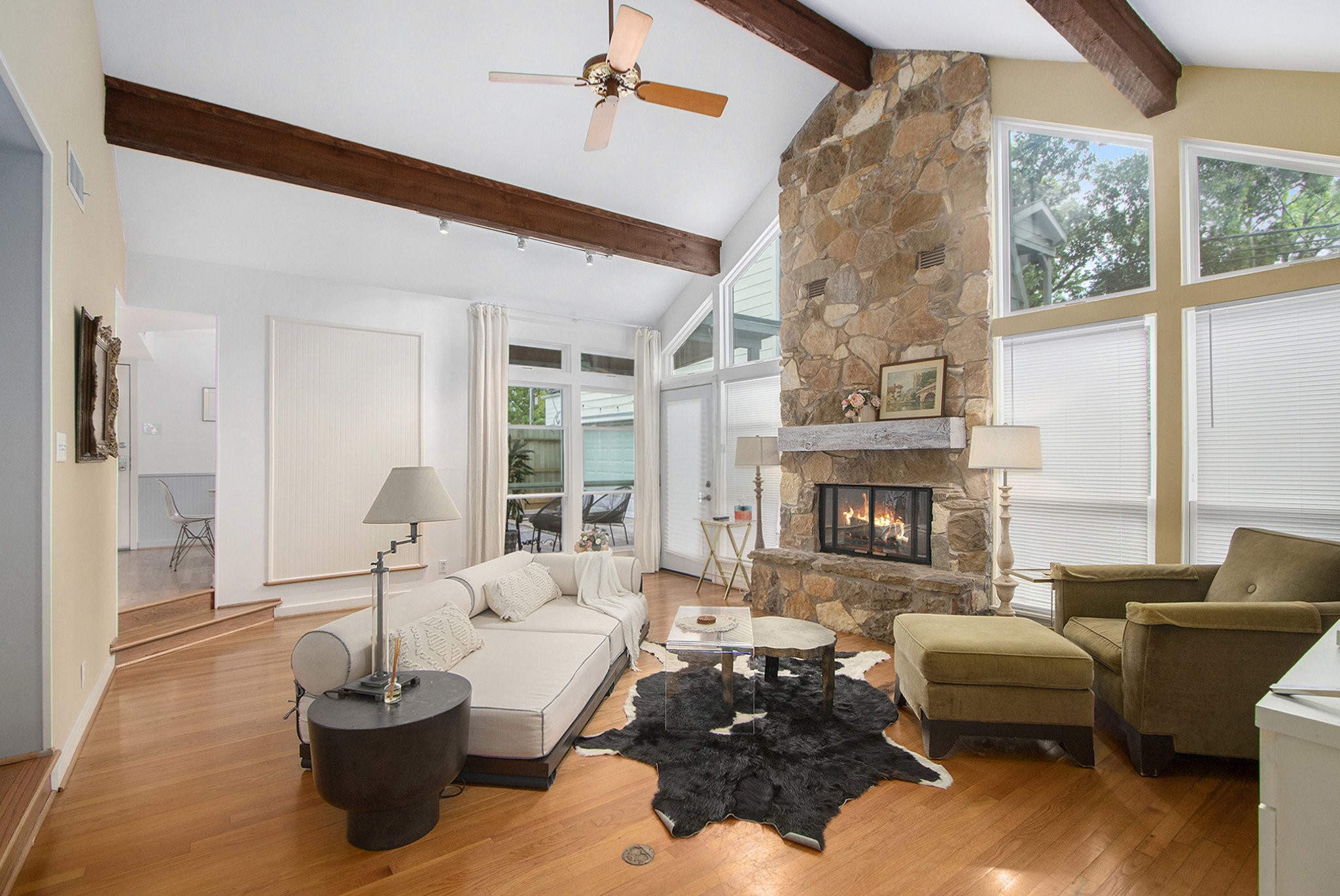 2522 Wordsworth Street Houston, TX 77030 - Photo 4 of 33 a living room with furniture large window and fireplace
