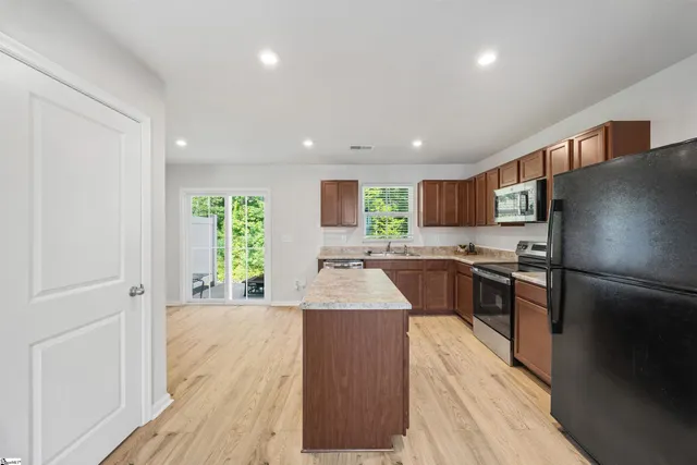 $215,000 | 31 Tidworth Drive, Greer, SC 29651