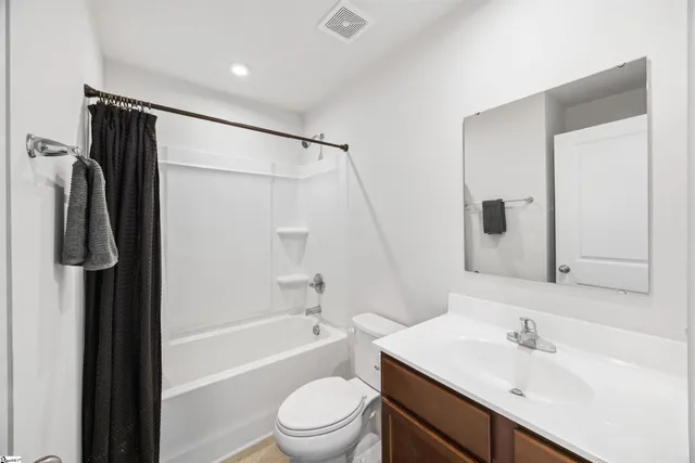 $215,000 | 31 Tidworth Drive, Greer, SC 29651