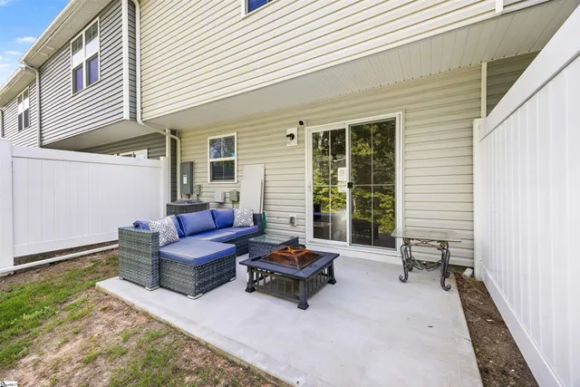 $215,000 | 31 Tidworth Drive, Greer, SC 29651