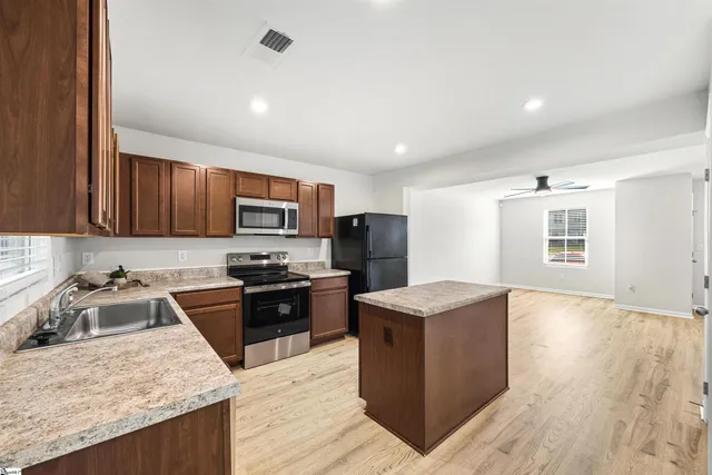 $215,000 | 31 Tidworth Drive, Greer, SC 29651