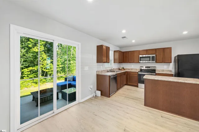 $215,000 | 31 Tidworth Drive, Greer, SC 29651