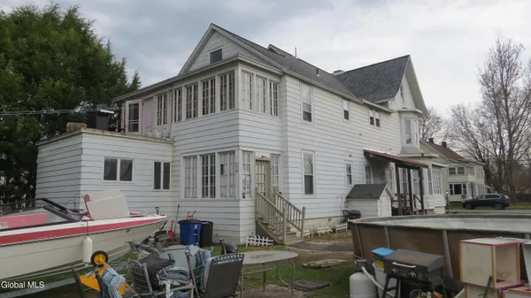 $250,000 | 15 1st Avenue, Broadalbin, NY 12025