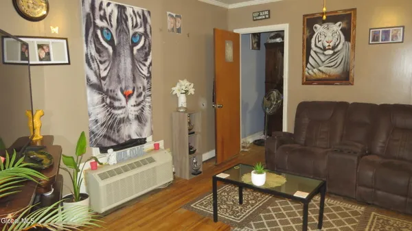 $250,000 | 15 1st Avenue, Broadalbin, NY 12025