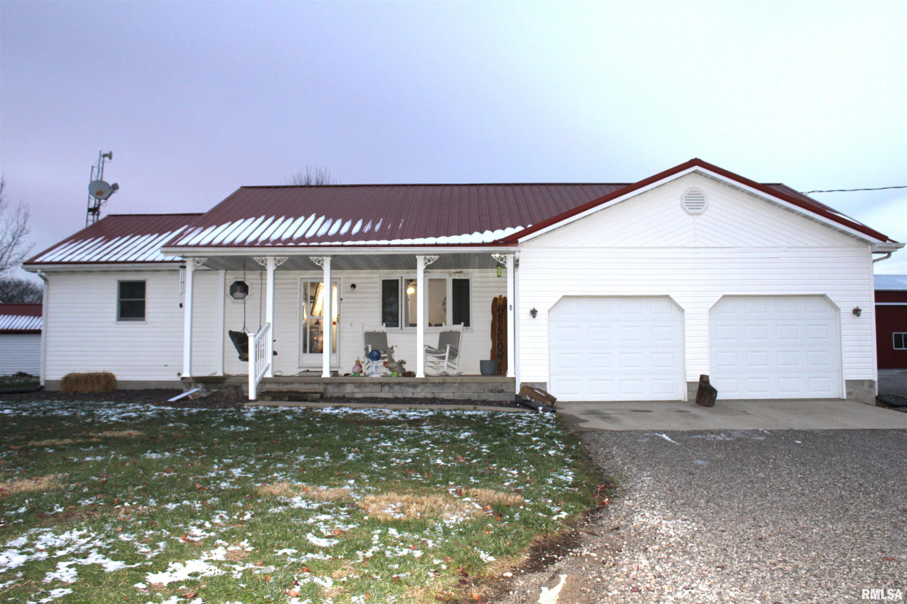 4786 Keller Road Iuka, IL 62849 - Photo 5 of 37