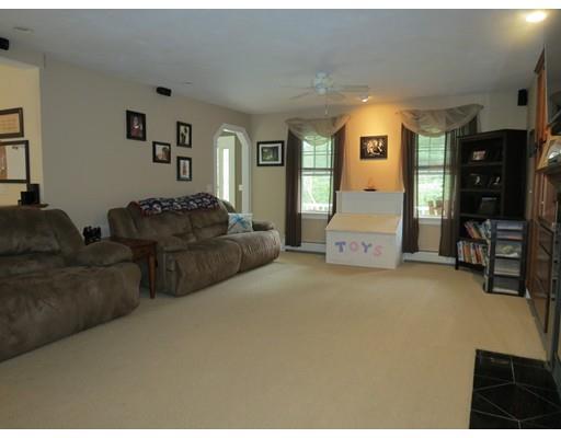 329 Podunk Road East Brookfield, MA 01515 - Photo 11 of 29