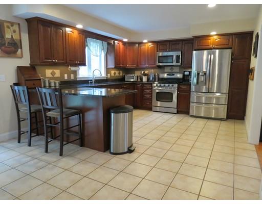 329 Podunk Road East Brookfield, MA 01515 - Photo 4 of 29