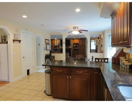 329 Podunk Road East Brookfield, MA 01515 - Photo 6 of 29