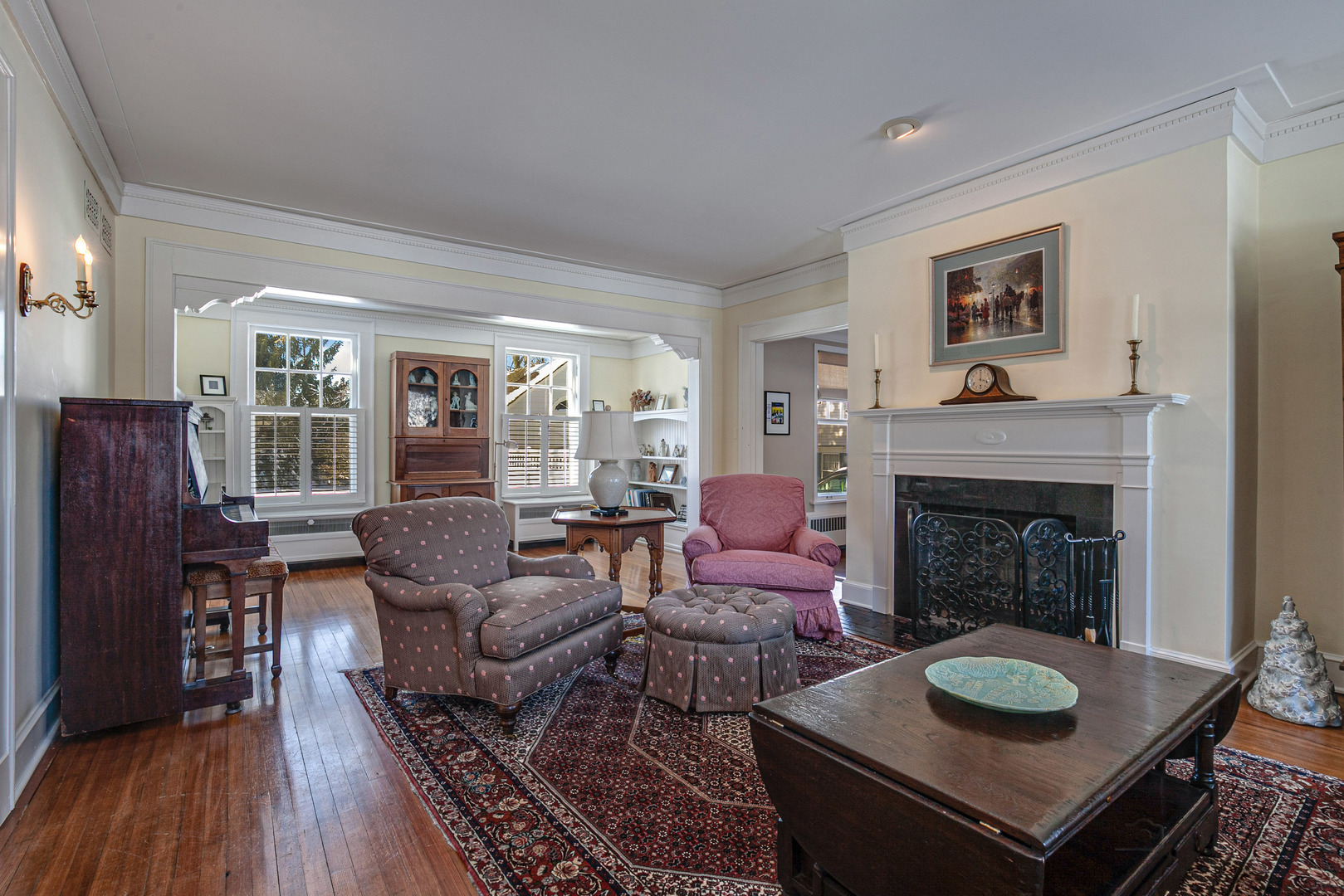 224 Maple Court Lake Forest, IL 60045 - Photo 6 of 51 a living room with furniture and a fireplace