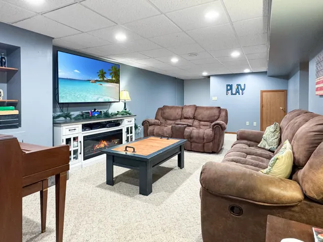 $165,000 | 205 South Hubert Street, Ivanhoe, MN 56142