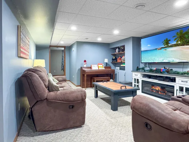 $165,000 | 205 South Hubert Street, Ivanhoe, MN 56142